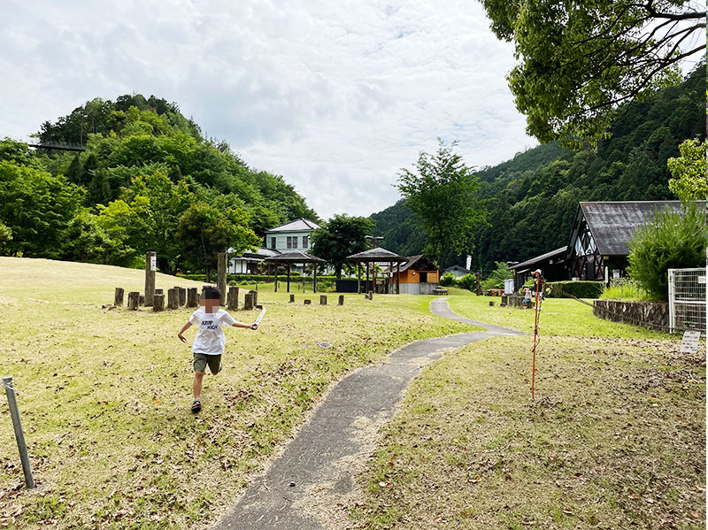 黒滝・森物語村